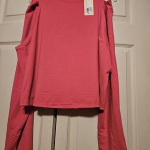 All in Motion Crop Cold Shoulder